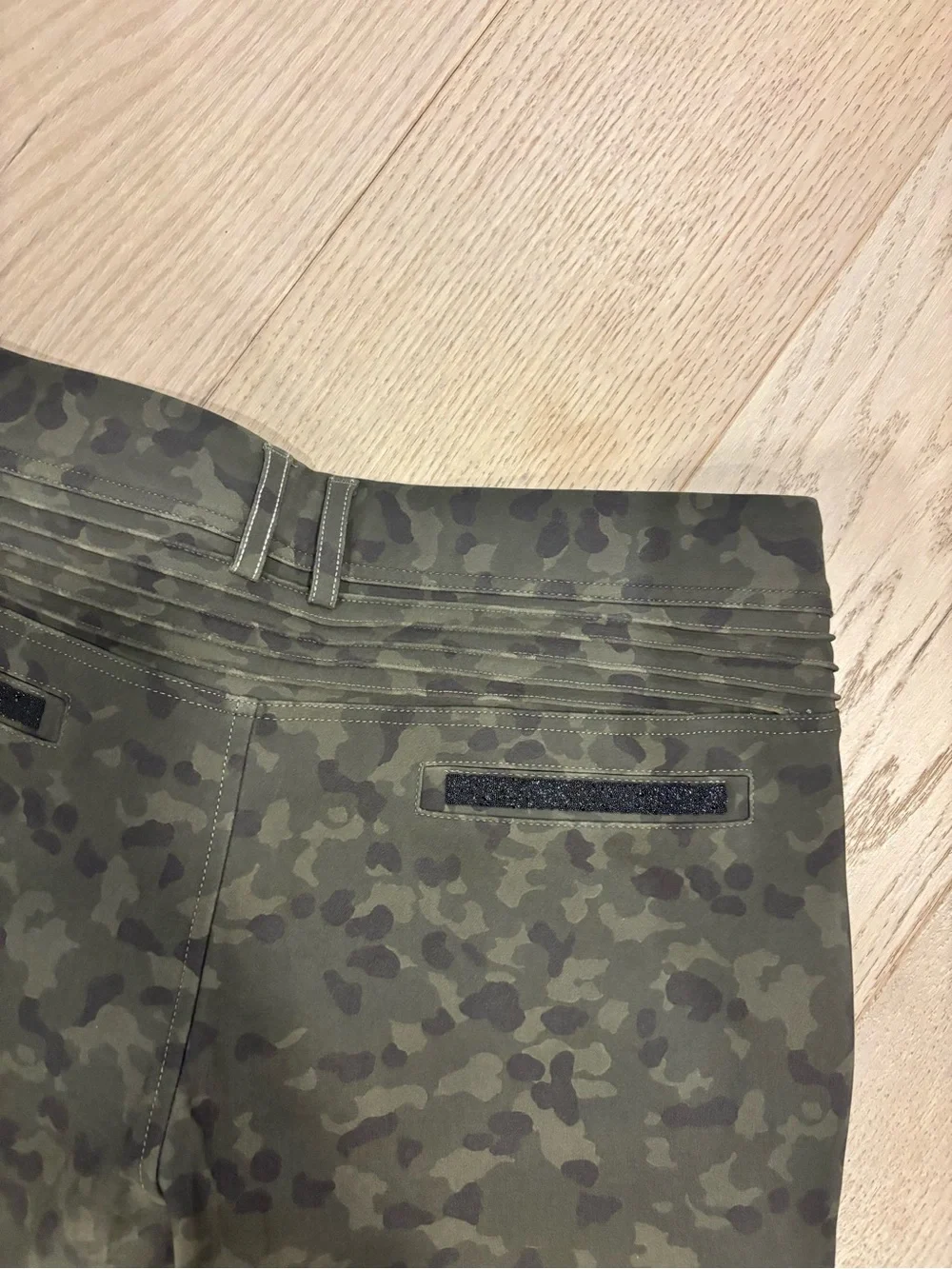Samshield RARE knee patch camo breeches NWOT - Picture 5 of 6